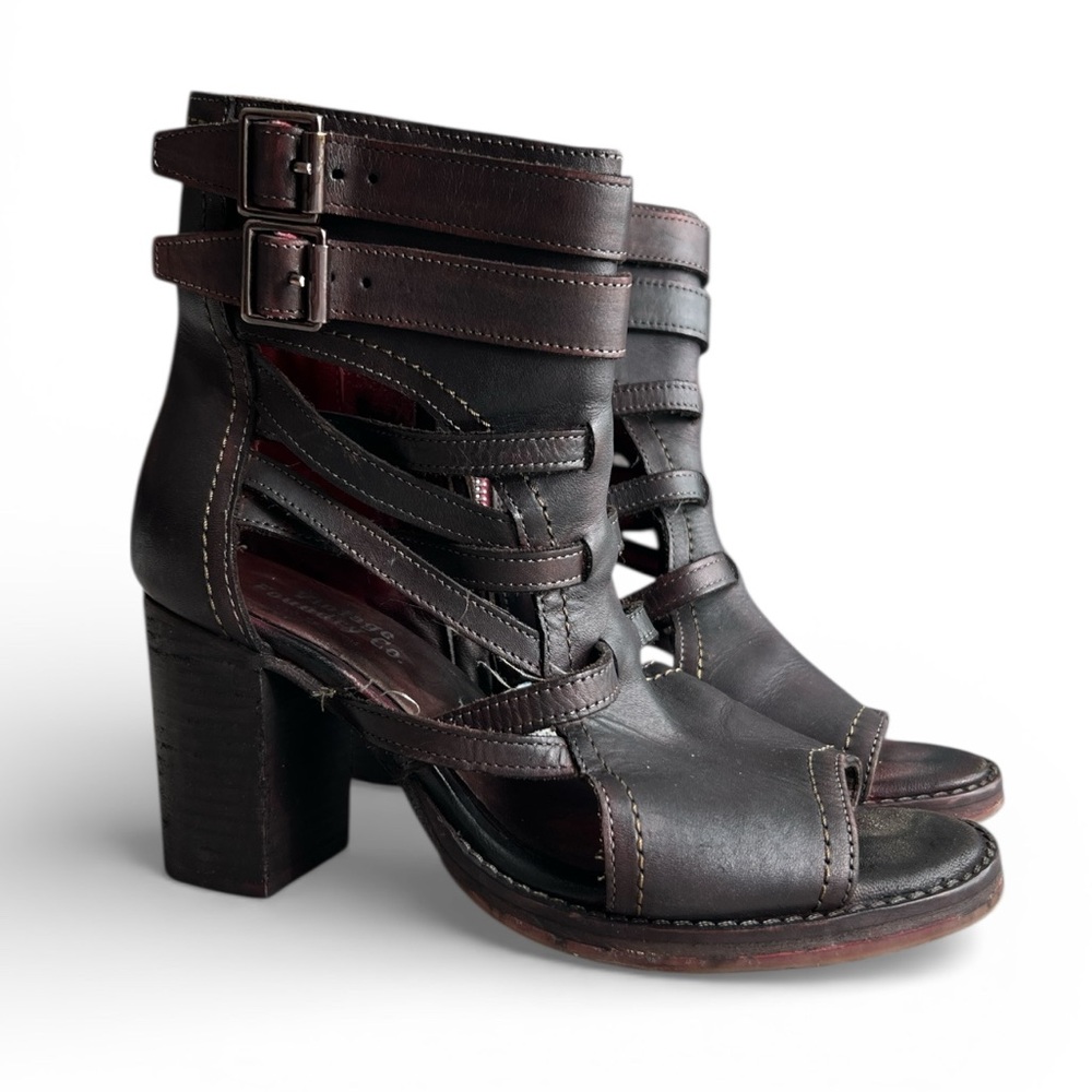 Vintage foundry Co Brown Strappy leather Women's Heeled Sandals Sz 7